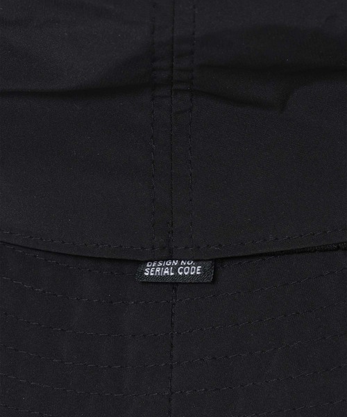 GLOBAL WORK(グローバルワーク)の「DRY/洗えるUVHAT/112983(ハット・キッズ・グレイッシュベージュ/ブラック・L/M)」の4枚目の写真