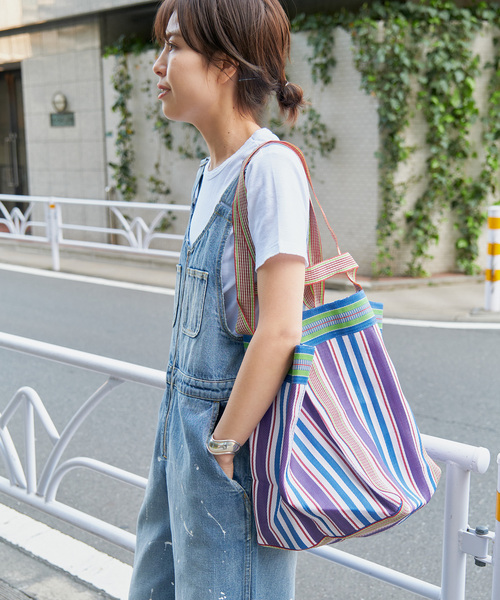 NE QUITTEZ PAS!（ヌキテパ）の「ne Quittez pas / ヌキテパ  MULTI STRIPE MESH WIDE TO 882041PA4（トートバッグ・レディース・ブルー/パープル/ピンク・MEDIUM）」の10枚目の写真