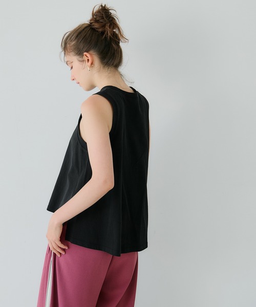 coca（coca）（コカ）の「アメスリAラインスリットタンク（タンクトップ・レディース・ホワイト/チャコール/イエロー/ブラック/ライトピンク/ライトグレー・M/L/S）」の13枚目の写真