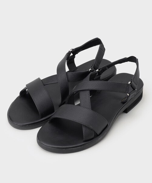 tk.TAKEO KIKUCHI(ティーケータケオキクチ)の「◆クロスサンダル(サンダル・メンズ・ブラック・75/65/55)」の2枚目の写真