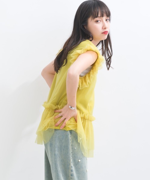 terrace(テラス)の「フリルチュールレースノースリーブ(Tシャツ/カットソー・レディース・イエロー/ブラック/オフホワイト/ブルー・MEDIUM)」の7枚目の写真