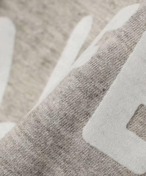 SHIPS Days（シップスデイズ）の「【SHIPS DAYS別注】UNDYED: プリント ショートスリーブ Tシャツ（Tシャツ/カットソー・メンズ・ナチュラル/グレー・3/2）」の10枚目の写真