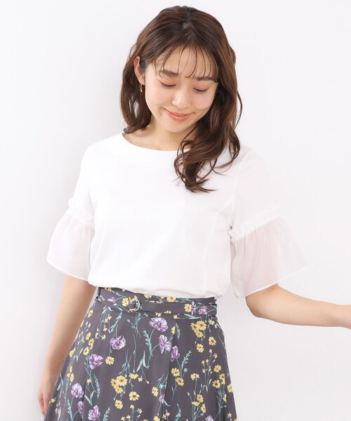 index（インデックス）の「◆ドッキングフレアトップス【洗濯機洗い可/接触冷感/吸水速乾】（Tシャツ/カットソー・レディース・ライトイエロー系/ブラック/オフホワイト・36/38/40/42）」の2枚目の写真