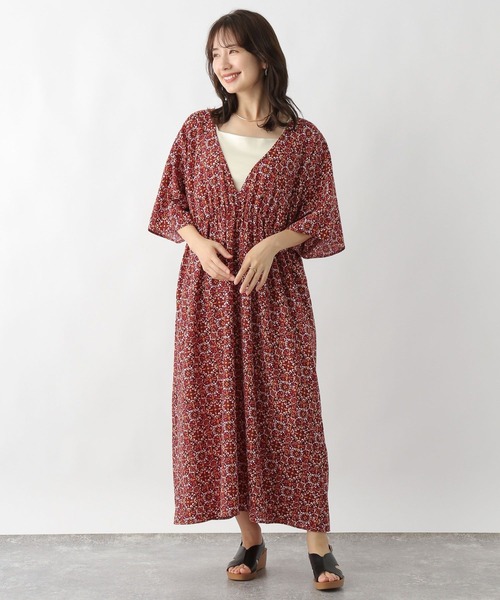 LEPSIM(レプシィム)の「アフリカンプリントVネックワンピース 127573(ワンピース・レディース・キャメル/ブルー/レッド・FREE)」の8枚目の写真