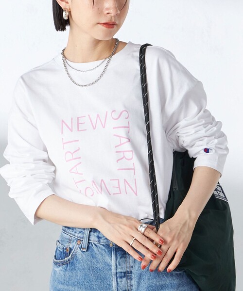 Champion（チャンピオン）の「【SHIPS別注】Champion: ロング スリーブ TEE（Tシャツ/カットソー・レディース・ネイビー/ダークグレー/ライトホワイト/ホワイト/ブラック/ホワイト系・ONE SIZE）」の2枚目の写真