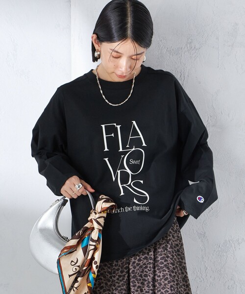 Champion（チャンピオン）の「【SHIPS別注】Champion: ロング スリーブ TEE（Tシャツ/カットソー・レディース・ネイビー/ダークグレー/ライトホワイト/ホワイト/ブラック/ホワイト系・ONE SIZE）」の18枚目の写真