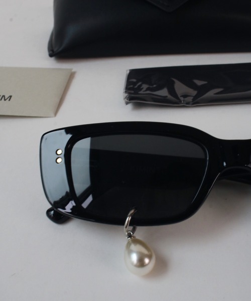 KIMHEKIM】PEARL TEAR SLIM SUNGLASSES