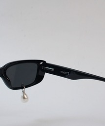 [韓国人気] KIMHEKIM★Pearl Tear Round Sunglasses★サングラス 韓国人気] KIMHEKIM☆Pearl Tear Round Sunglasses☆サングラス