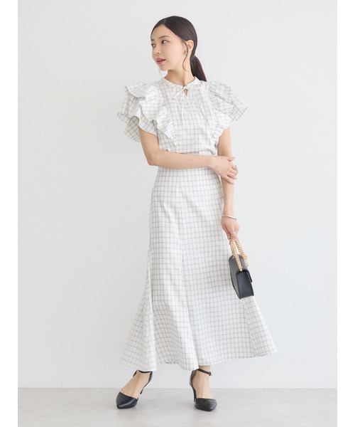 earth music&ecology(アースミュージックアンドエコロジー)の「フリルチェックブラウス(シャツ/ブラウス・レディース・オフホワイト/ダークブラウン・FREE)」の3枚目の写真