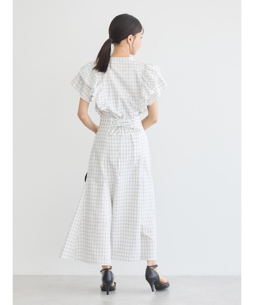 earth music&ecology(アースミュージックアンドエコロジー)の「フリルチェックブラウス(シャツ/ブラウス・レディース・オフホワイト/ダークブラウン・FREE)」の6枚目の写真