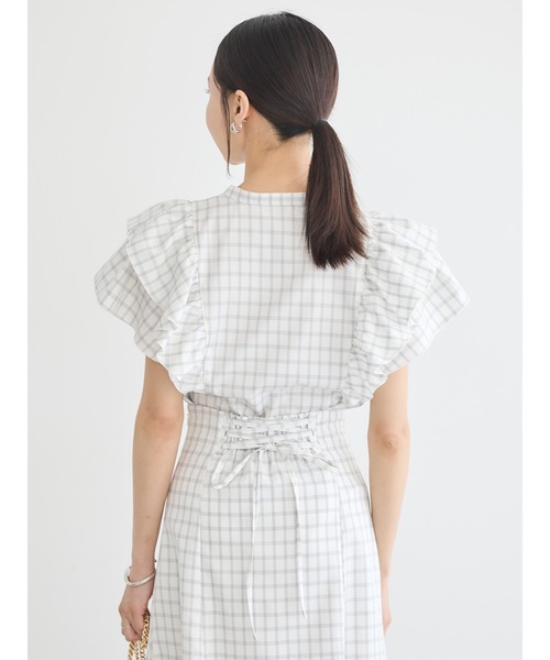 earth music&ecology(アースミュージックアンドエコロジー)の「フリルチェックブラウス(シャツ/ブラウス・レディース・オフホワイト/ダークブラウン・FREE)」の8枚目の写真