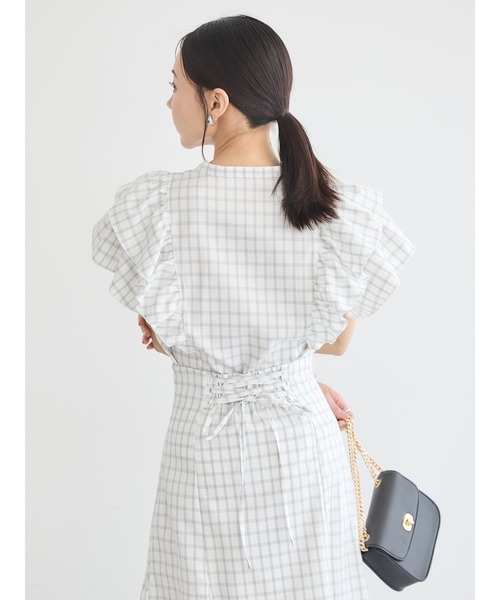 earth music&ecology(アースミュージックアンドエコロジー)の「フリルチェックブラウス(シャツ/ブラウス・レディース・オフホワイト/ダークブラウン・FREE)」の10枚目の写真