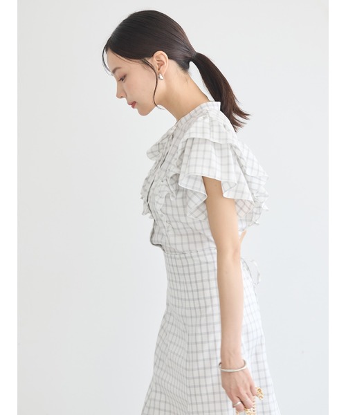 earth music&ecology(アースミュージックアンドエコロジー)の「フリルチェックブラウス(シャツ/ブラウス・レディース・オフホワイト/ダークブラウン・FREE)」の11枚目の写真