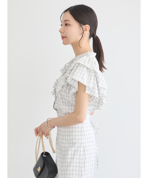 earth music&ecology(アースミュージックアンドエコロジー)の「フリルチェックブラウス(シャツ/ブラウス・レディース・オフホワイト/ダークブラウン・FREE)」の12枚目の写真