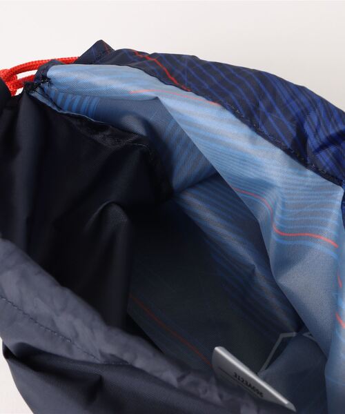 ASICS(アシックス)の「《ASICS》マルチバック(ショルダーバッグ・メンズ・ホワイト/ネイビー/ブラック・フリー)」の10枚目の写真