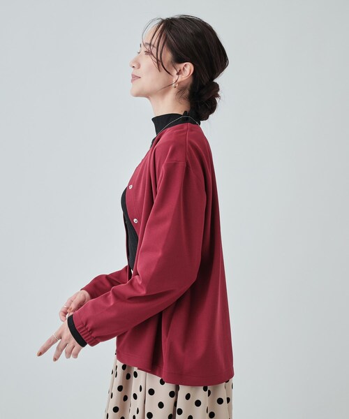 SHOO・LA・RUE（シューラルー）の「◆【洗える】ドットボタンがアクセント 着こなし色々クルーネックカーディガン（カーディガン/ボレロ・レディース・ライトグレー/ボルドー/スミクロ/ブラック・04/03/02）」の6枚目の写真