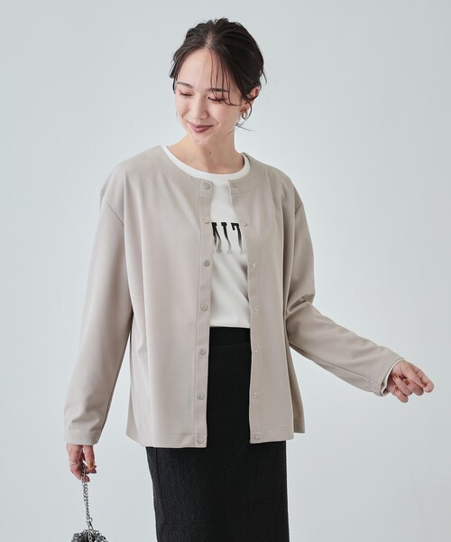 SHOO・LA・RUE（シューラルー）の「◆【洗える】ドットボタンがアクセント 着こなし色々クルーネックカーディガン（カーディガン/ボレロ・レディース・ライトグレー/ボルドー/スミクロ/ブラック・04/03/02）」の17枚目の写真