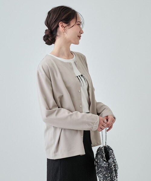 SHOO・LA・RUE（シューラルー）の「◆【洗える】ドットボタンがアクセント 着こなし色々クルーネックカーディガン（カーディガン/ボレロ・レディース・ライトグレー/ボルドー/スミクロ/ブラック・04/03/02）」の18枚目の写真