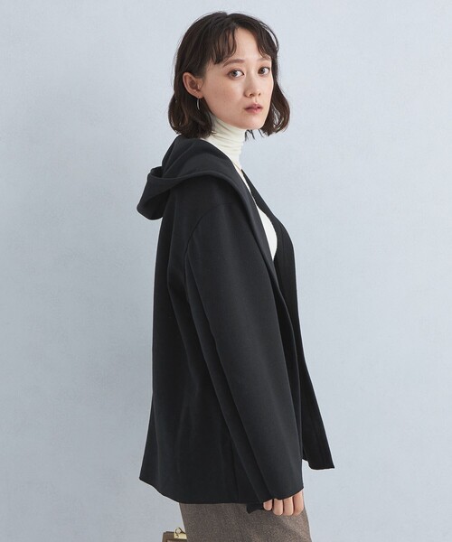 green label relaxing（グリーンレーベルリラクシング）の「フルイド フーディ オーバー カットソー カーディガン（カーディガン/ボレロ・レディース・ブラック/モカ・FREE）」の6枚目の写真