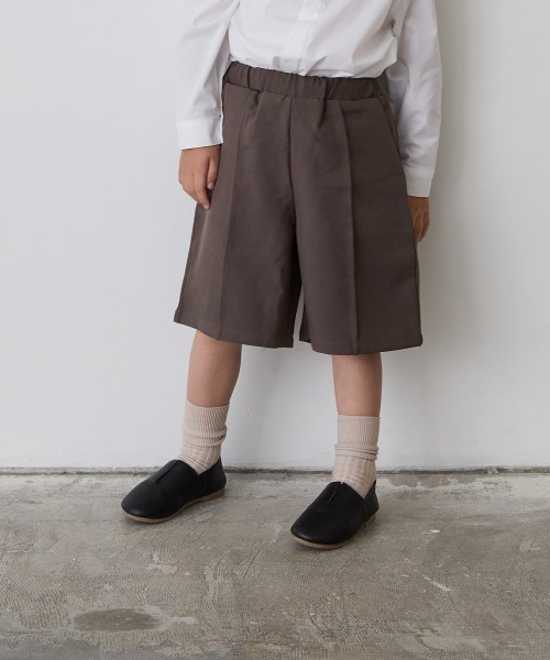 riziere（リジェール）の「センターシームハーフパンツ（ウエスト紐調整）（スーツパンツ・キッズ・カーキ系/グレー/ブラウン/ブラック・90/100/110/120/130/140/150/160）」の3枚目の写真