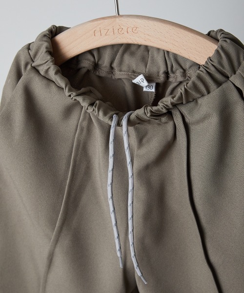 riziere（リジェール）の「センターシームハーフパンツ（ウエスト紐調整）（スーツパンツ・キッズ・カーキ系/グレー/ブラウン/ブラック・90/100/110/120/130/140/150/160）」の12枚目の写真