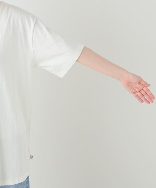 アラミンタ ジェームス ARMINTA JAMES CIAO CIAO Tシャツ バックプリントTシャツ ホワイト サイズ：S ARMINTA JAMES(アラミンタ ジェームス) CIAO CIAO Tシャツバック