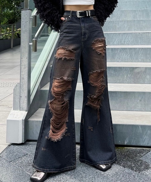 PAGEBOY（ページボーイ）の「ヴィンテージダメージフレアデニム（デニムパンツ・レディース・ブルー/ブラック・X-SMALL/SMALL/MEDIUM）」の12枚目の写真