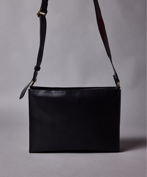 ファーフラップ付きショルダーバッグ（medium）（ショルダーバッグ