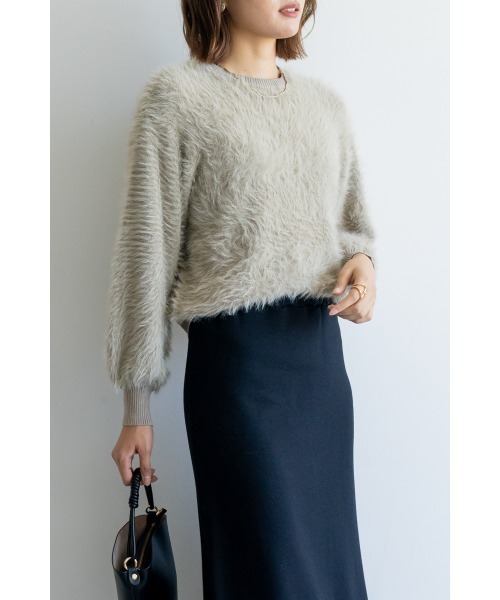 M.deux（エムドゥ）の「●フェザーヤーンニット●（ニット/セーター・レディース・グレイッシュベージュ/ピンク・MEDIUM）」の2枚目の写真