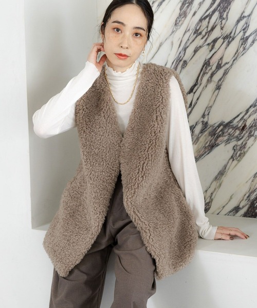 studio CLIP（スタディオクリップ）の「Vネックボアベスト（ベスト・レディース・モカ/スモーク・FREE）」の11枚目の写真