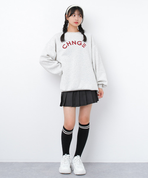 RiCO SUCRE（リコシュクレ）の「裏起毛ロゴプリントトレーナー（スウェット・キッズ・ブラック/モカ/オートミール・130/140/150/160/165）」の8枚目の写真