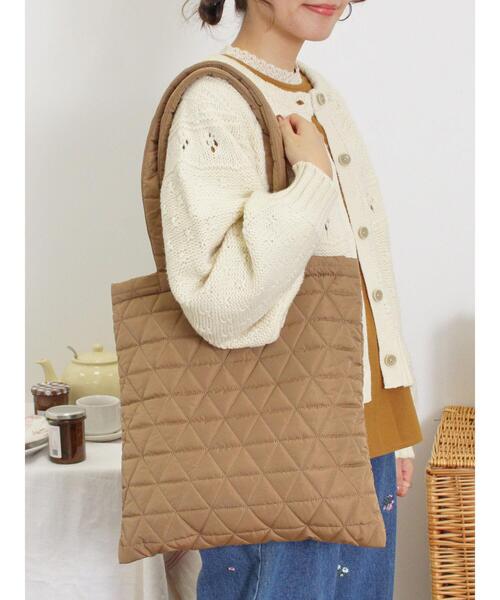 Samansa Mos2（サマンサ モスモス）の「キルティングトートバッグ（ハンドバッグ・レディース・ブラック/ベージュ・F）」の3枚目の写真