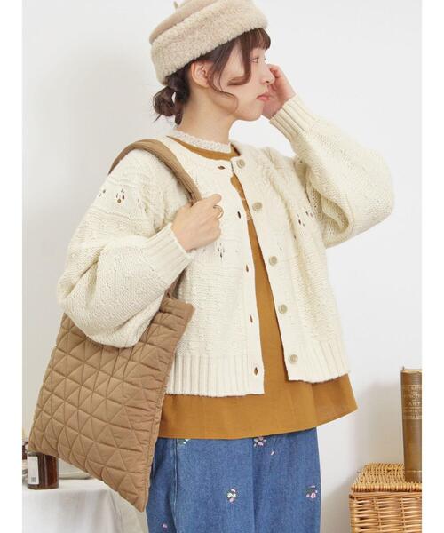 Samansa Mos2（サマンサ モスモス）の「キルティングトートバッグ（ハンドバッグ・レディース・ブラック/ベージュ・F）」の4枚目の写真