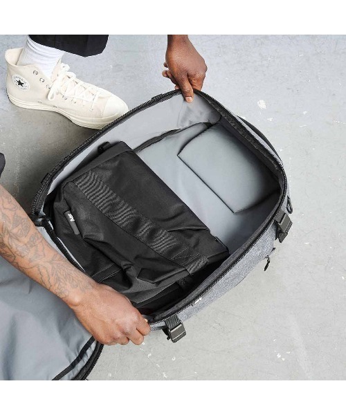 Aer（エアー）の「AER　Go Duffel 2　/　AER-21045（ボストンバッグ・メンズ・ブラック・FREE）」の20枚目の写真