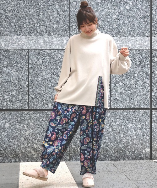 チチカカ(チチカカ)の「ペイズリープリントエッグタックパンツ(その他パンツ・レディース・ブラウン/ネイビー・FREE)」の4枚目の写真