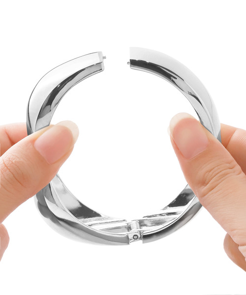 ANEMONE（アネモネ）の「ニュアンスメタルバングル（バングル/リストバンド・レディース・シルバー・FREE）」の7枚目の写真