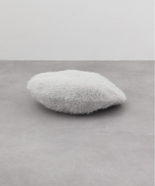 AZUL by moussy（アズールバイマウジー）の「シャギーベレー帽（ハンチング/ベレー帽・レディース・ライトグレー/ブラック・FREE）」の2枚目の写真