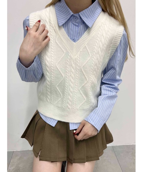 PHILLY(フィリー)の「【PHILLY】ケーブルニットベスト(ベスト・レディース・ブラック/アイボリー/ピンク・FREE)」の2枚目の写真