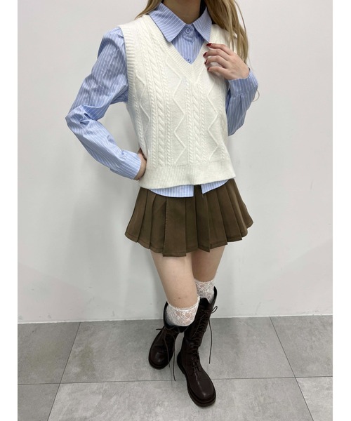 PHILLY(フィリー)の「【PHILLY】ケーブルニットベスト(ベスト・レディース・ブラック/アイボリー/ピンク・FREE)」の7枚目の写真