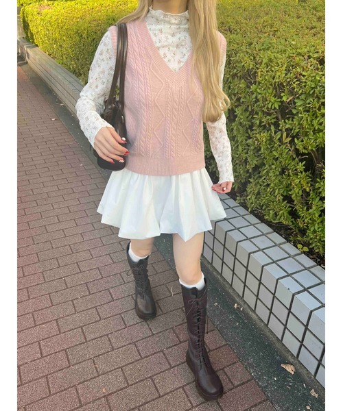 PHILLY(フィリー)の「【PHILLY】ケーブルニットベスト(ベスト・レディース・ブラック/アイボリー/ピンク・FREE)」の17枚目の写真