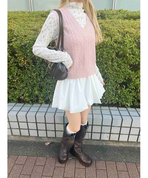 PHILLY(フィリー)の「【PHILLY】ケーブルニットベスト(ベスト・レディース・ブラック/アイボリー/ピンク・FREE)」の20枚目の写真