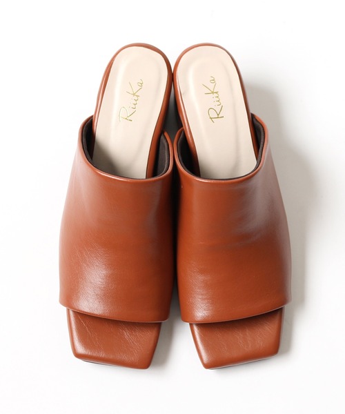 RiiiKa（リーカ）の「【RiiiKa/リーカ】スクエアトゥ甲深サンダル（サンダル・レディース・ブラウン/アイボリー/ブラック・S/M/L/LL）」の11枚目の写真