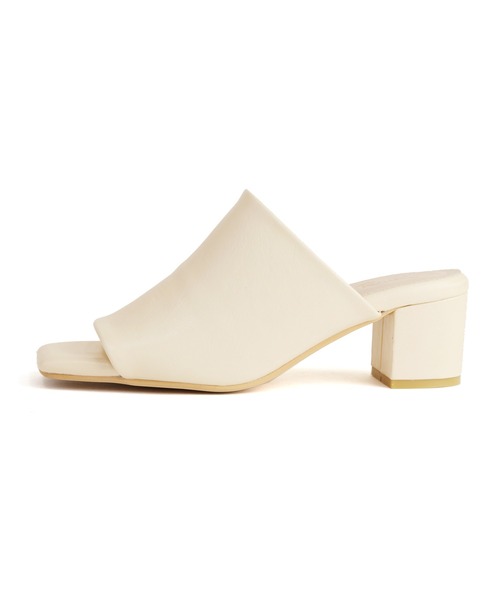 RiiiKa（リーカ）の「【RiiiKa/リーカ】スクエアトゥ甲深サンダル（サンダル・レディース・ブラウン/アイボリー/ブラック・S/M/L/LL）」の19枚目の写真