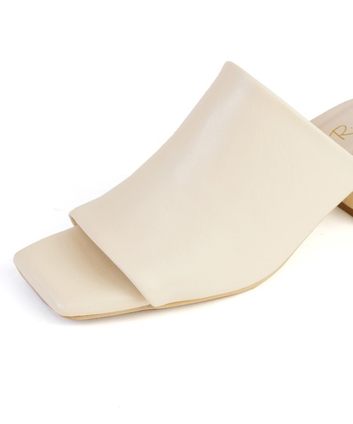 RiiiKa（リーカ）の「【RiiiKa/リーカ】スクエアトゥ甲深サンダル（サンダル・レディース・ブラウン/アイボリー/ブラック・S/M/L/LL）」の22枚目の写真