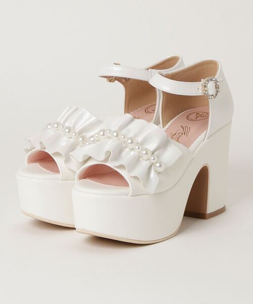 YOSUKE（ヨースケ）の「ヨースケYOSUKE ウィメンズ厚底 パールフリルカウンターストラップサンダル4450034（サンダル・レディース・シャンパン/ホワイト/オフホワイト/ブラック/ブラック系その他2・L/LL/M/S）」の3枚目の写真