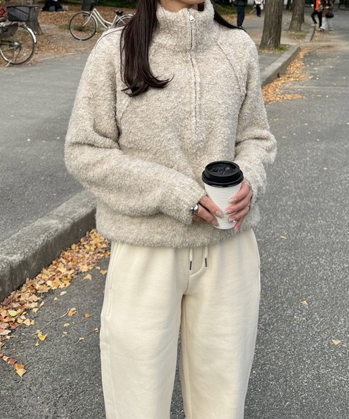 LE MORE(リモア)の「ブークレジッパーニット(ニット/セーター・レディース・ベージュ/グレー・FREE)」の3枚目の写真