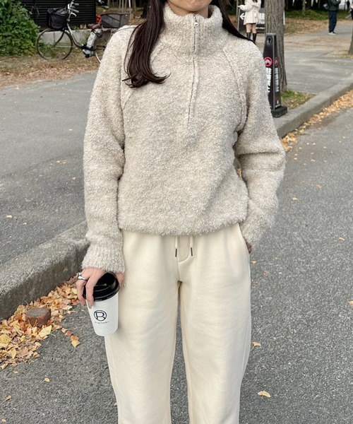 LE MORE(リモア)の「ブークレジッパーニット(ニット/セーター・レディース・ベージュ/グレー・FREE)」の4枚目の写真