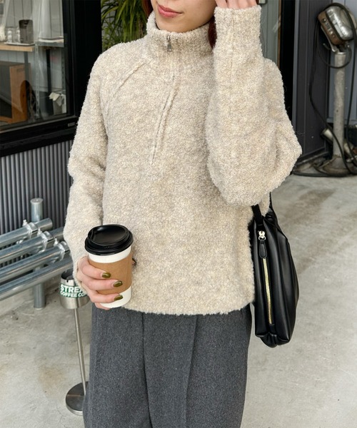 LE MORE(リモア)の「ブークレジッパーニット(ニット/セーター・レディース・ベージュ/グレー・FREE)」の14枚目の写真