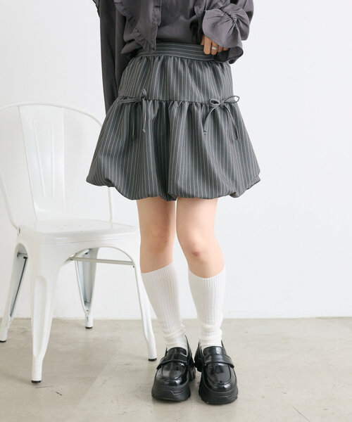 w closet(ダブルクローゼット)の「リボンバルーンスカート(スカート・レディース・ブラック/グレー・FREE)」の18枚目の写真