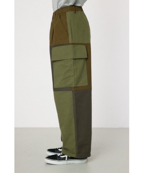 RODEO CROWNS WIDE BOWL（ロデオクラウンズワイドボウル）の「パッチワークカーゴパンツ（カーゴパンツ・メンズ・ブラック/ベージュ/カーキ・MEDIUM/LARGE）」の12枚目の写真